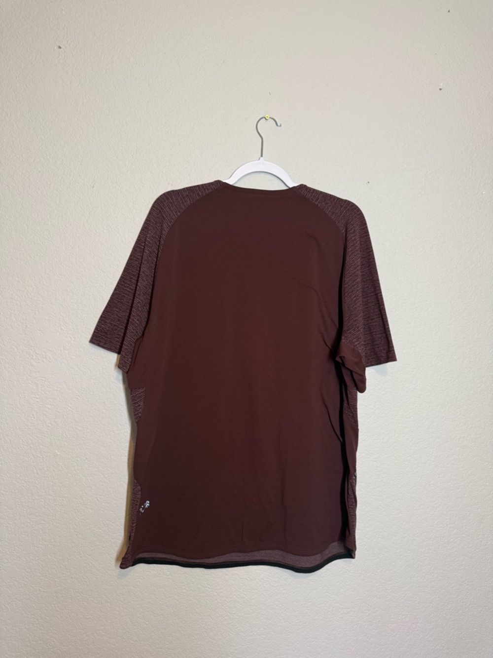 Lululemon | Mens Maroon Stronger as One Short Sleeve - XL - Picture 2 of 5